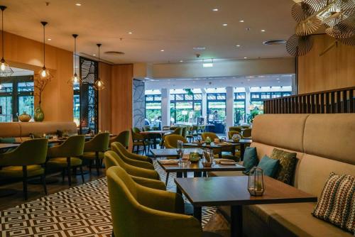 Crowne Plaza Berlin City Centre Ku'damm by IHG photo 92