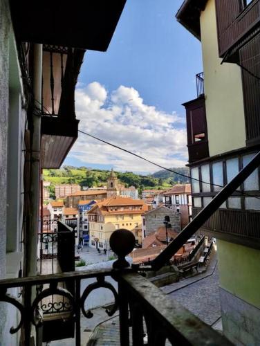 Gure Torrontero, aparcamiento gratuito cercano