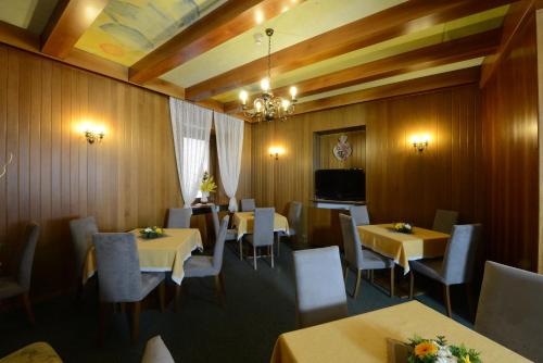 En restaurang eller annat matställe på Hotel Vittoria