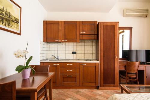 Seaside apartments with a swimming pool Trogir - 7561