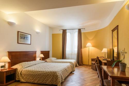 Seaside apartments with a swimming pool Trogir - 7561