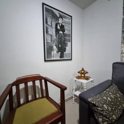 Χώρος καθιστικού στο Ardival apartment - WAIWA HOST