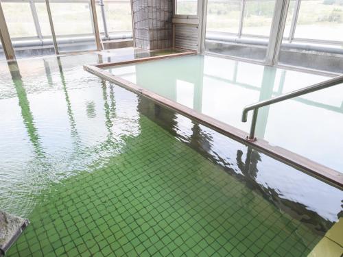 Bazén v ubytování Bousenkaku nebo v jeho okolí