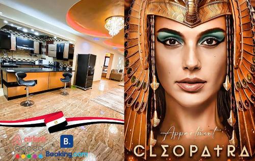 Pyramids Cleopatra Luxurious