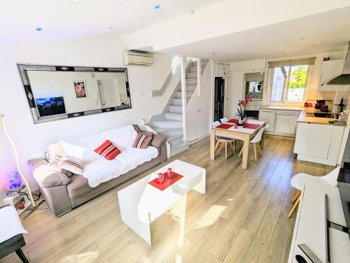 Cannes Croisette Suquet Duplex 4 P