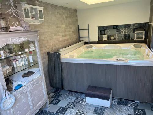 Gambar di galeri bagi maison cosy et spa zen au chemin du bonheur di Hondschoote