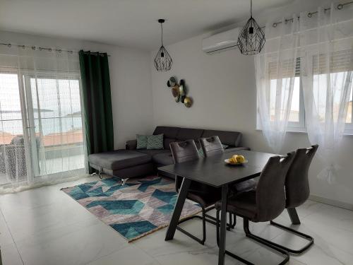 Penthouse Dream Look