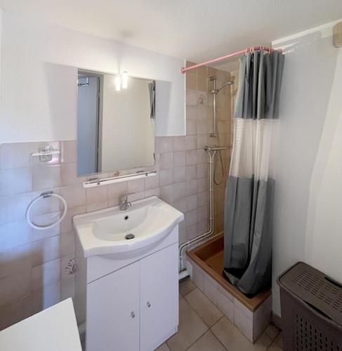 Appartement 4 personnes piscine 300 plage 4PB287