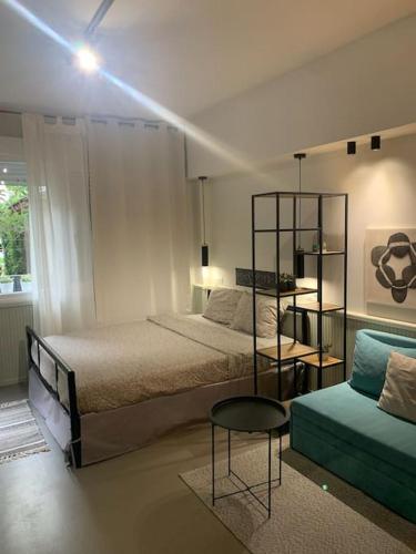 E2G URBAN STAY with Balcony