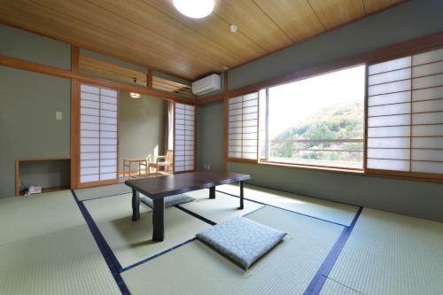 Fotografie z fotogalerie ubytování Ooedo Onsen Monogatari Shinshu Kakeyu v destinaci Ueda
