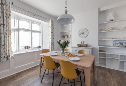 Gurnard Cottage – Photos 4