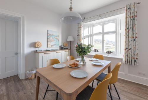 Gurnard Cottage – Photos 3