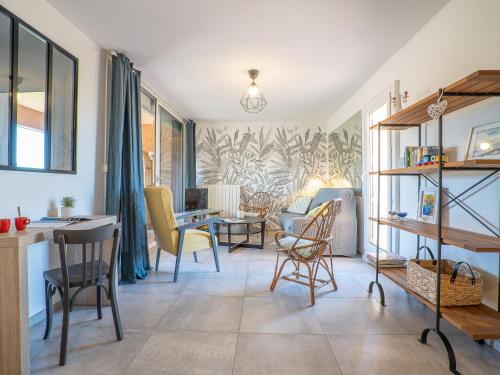 Χώρος καθιστικού στο Apartment Les Roches Bleues-2 by Interhome