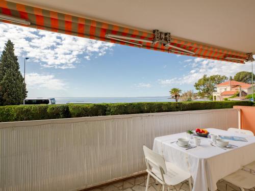 Studio Résidence Les Gemeaux by Interhome