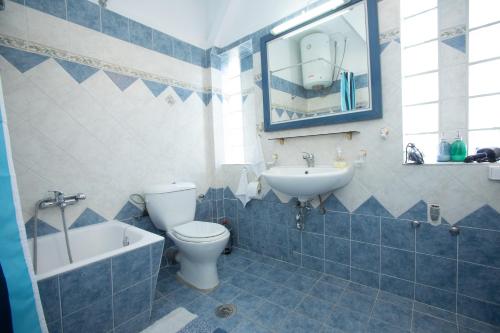 Ένα μπάνιο στο Yukas Home Xylokastro for 3 persons by MPS num 2