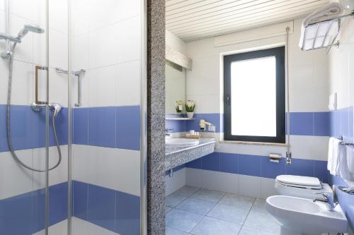 Koupelna v ubytování Hotel Maria Rosaria