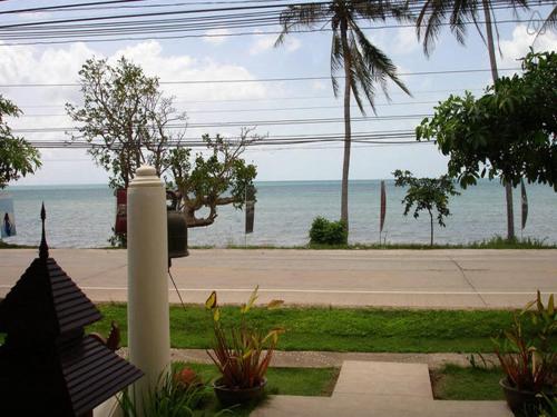 Landskap semula jadi dekat dengan apartmen
