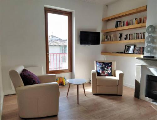 Bel appartement au coeur de la cité médiévale