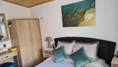 Zoi's SeaView House