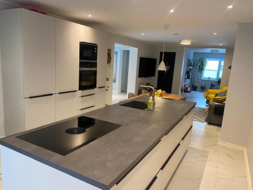 Dapur atau dapur kecil di Jaani Accommodation