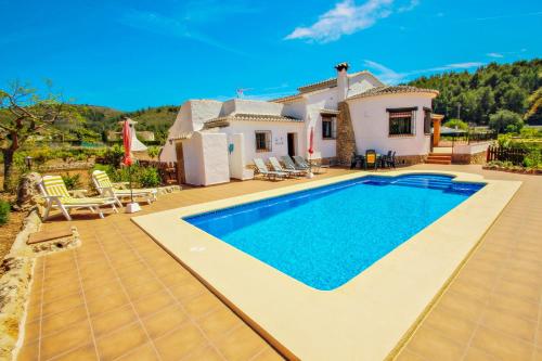 Bazén v ubytování Quicano - magnificent views and private pool in Lliber nebo v jeho okolí