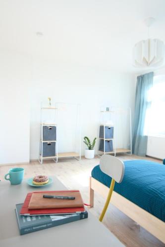 Galeri foto Luvono - 2 Schlafzimmer / Netflix / Disney+ di Magdeburg