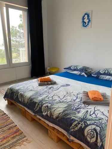 Postel nebo postele na pokoji v ubytování Apartman u iznimnoj blizini mora za miran odmor