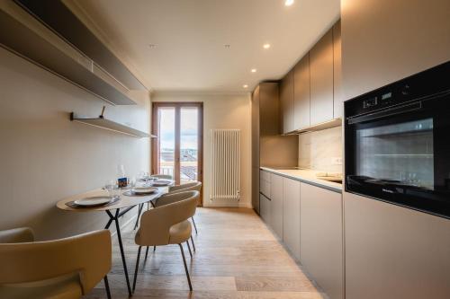 Le Nid du Favre II - Large 2 room with breathtaking view of the lake