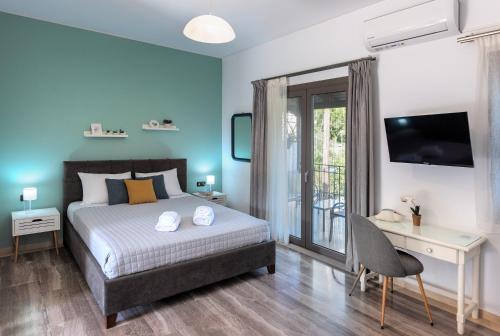 A bed or beds in a room at OUTParga Apartment 3