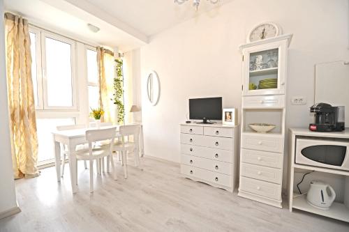 Tinel Rooms Old City Center