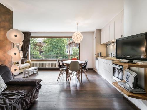 Studio Confortable avec Balcon, Centre de Megève, Parking, Ascenseur - FR-1-453-110