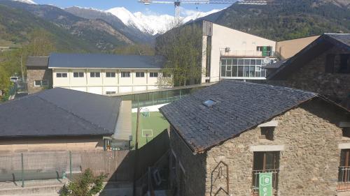  Residencia Aldosa -  Room  picture :   Shower    Bath    TV                           