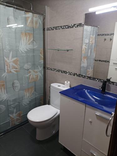 Koupelna v ubytování Habitación Villena lavanda