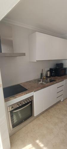 Apartamento con 3 dormitorios 3 minutos hasta la playa