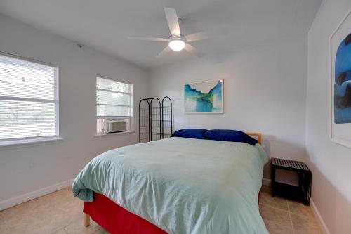 a bedroom with a bed and a ceiling fan at San Marcos Apartment on 10 Acres about 6 Mi to TSU! in San Marcos