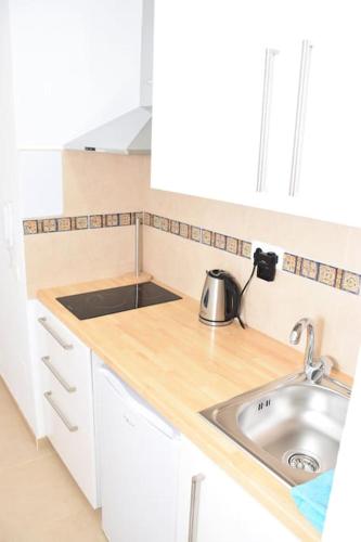 Small Apartament By The Sea