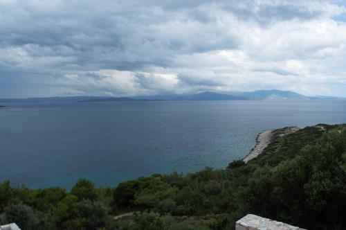 a view of a large body of water at Blue and White in Schinias
