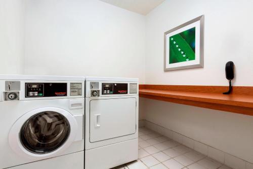 Foto dalla galleria di Fairfield Inn & Suites by Marriott Quincy a Quincy