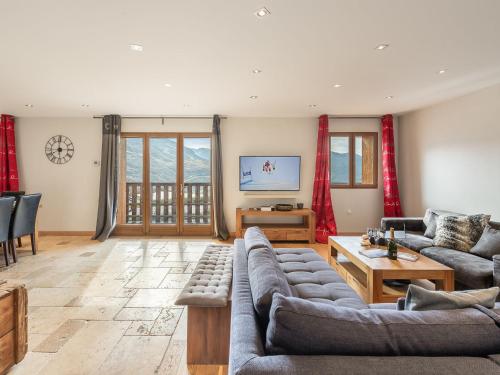Appartement spacieux proche des pistes avec sauna et Wi-Fi à Val Thorens - FR-1-640-2