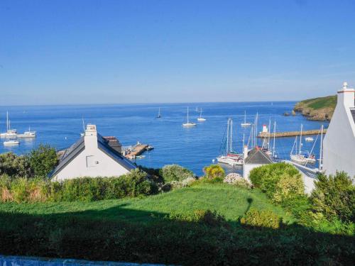 Villa contemporaine avec vue mer à Sauzon - FR-1-418-201