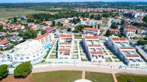 Garden Palace Marjeta Apartment with free Parking