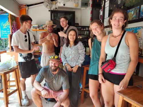 Clientes alojados en Voyagers Hostel