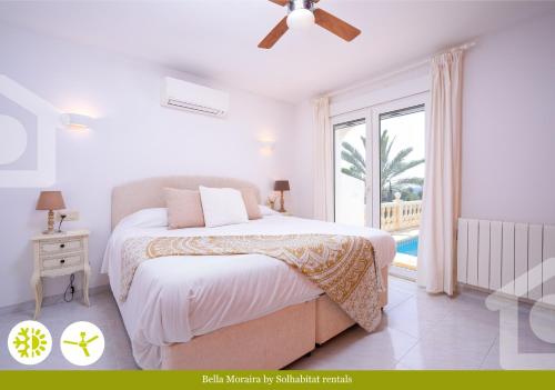 Postel nebo postele na pokoji v ubytování Bella Moraira by Solhabitat Rentals