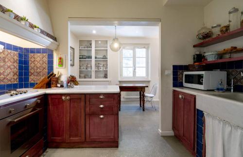 Η κουζίνα ή μικρή κουζίνα στο Villa Viola