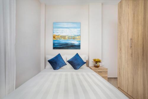 Ένα ή περισσότερα κρεβάτια σε δωμάτιο στο Epta Villas Luxury Redefined
