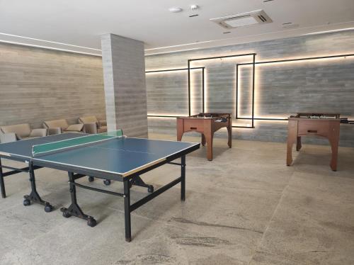 Instalaciones para jugar al ping pong en Salinas Premium Resort o alrededores