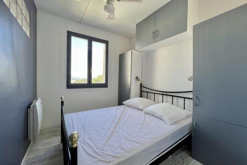 Bright 26 m with pool in Frejus