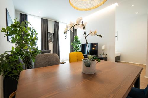 Ein Sitzbereich in der Unterkunft Posh studio with a king-size bed and modern design