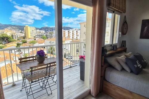 Balkón nebo terasa v ubytování Sunrisemare Vacational Studio