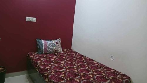 Ein Bett oder Betten in einem Zimmer der Unterkunft SPOT ON Hotel G&s Residency